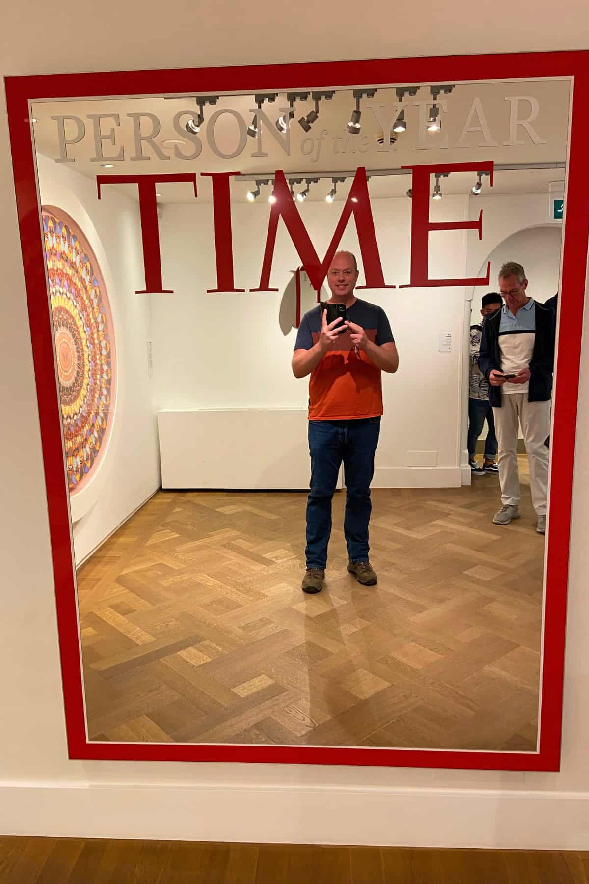 Moco Museum Amsterdam, Gerrit devant le miroir Person of the Year.